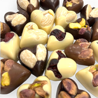 Luxe Kerst Chocoladehartjes met Hele Noten & Cranberries