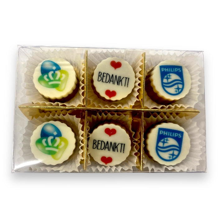 6 chocolates with logo in a transparent box
