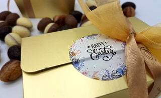 Ambachtelijke Paaseitjes 250 gram in bonbondoosje met logo - Chocoladebox.nl