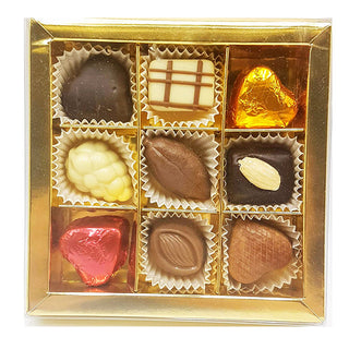 9 Belgische bonbons in gouden doosje Brievenbuspost - Chocoladebox.nl